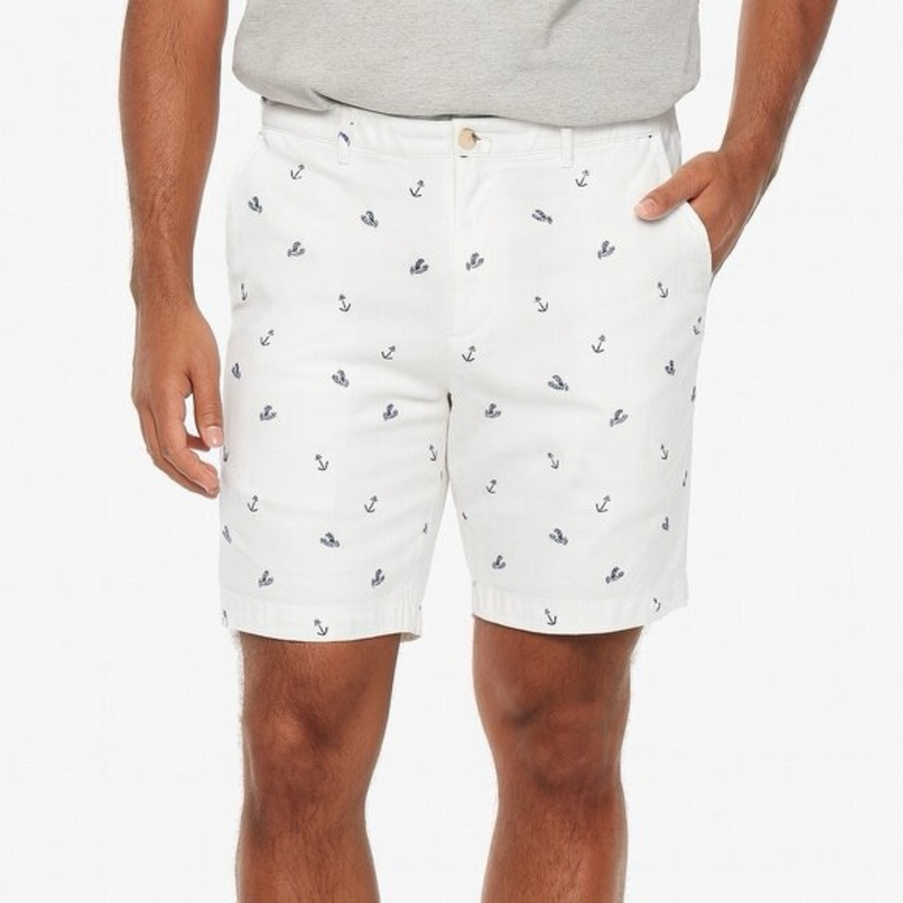 Izod White Anchor Shorts Size 32 Inseam 10